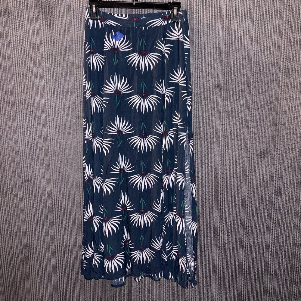 LULUS - maxi skirt with slit